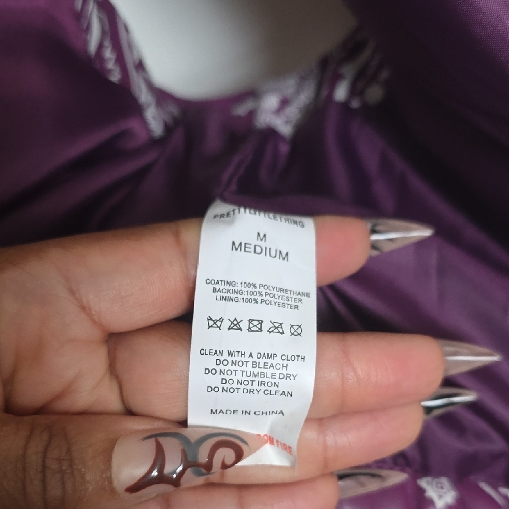 PrettyLittleThing -Patterned Crop Vest - Picture 5 of 9